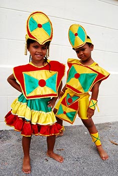 Betty West Grenada - Costume